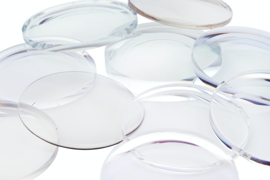 Are Daily or monthly contact lenses better