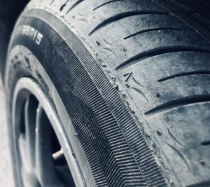 How do you know when your tires need balancing?