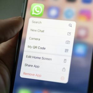 Read more about the article why i deleted whatsapp