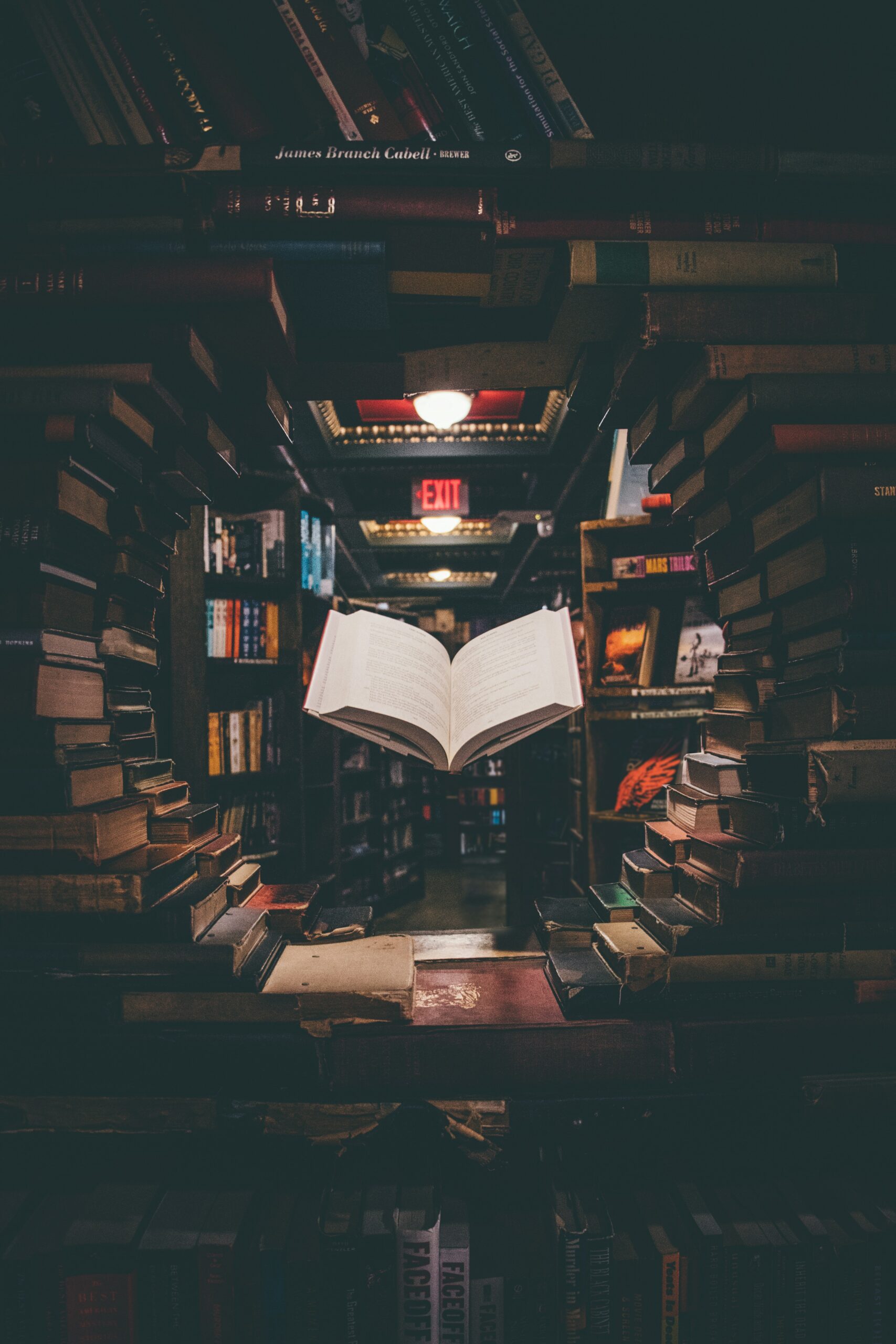 Bookstore Near Me – BookShop Finder